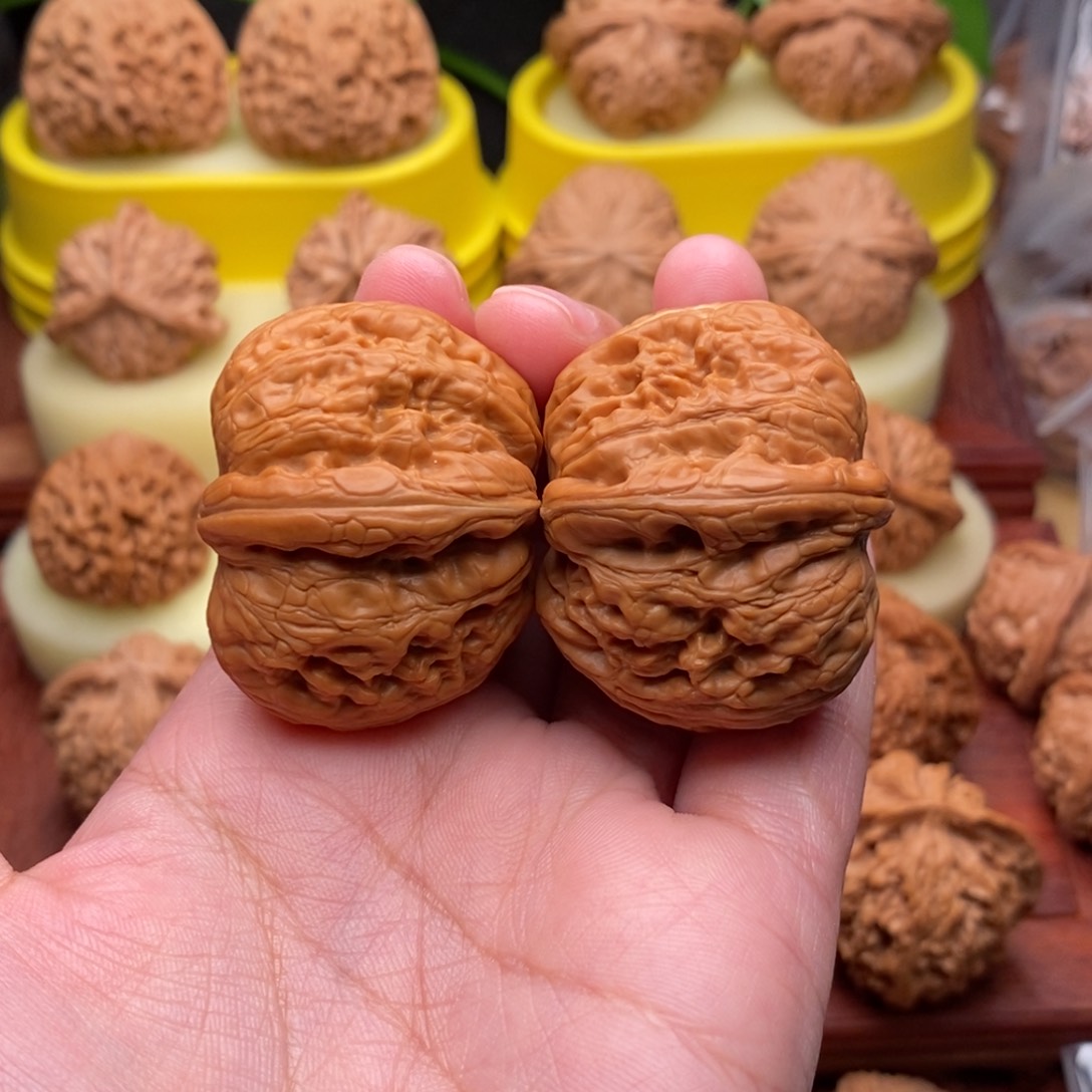 把件文玩核桃41“毕业”大元宝