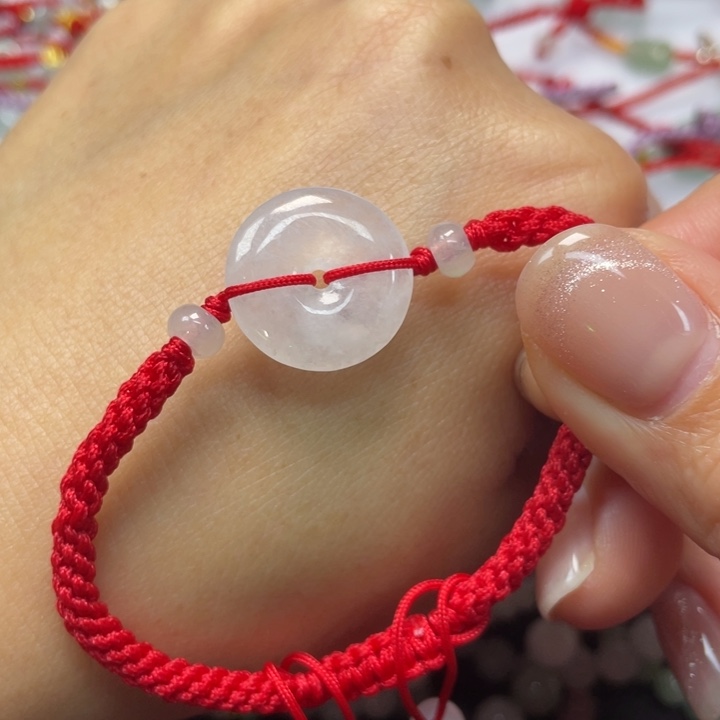 翡翠未镶嵌手绳799999999