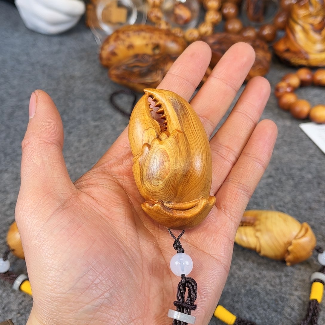 柏木（崖柏）把件精品到手2个