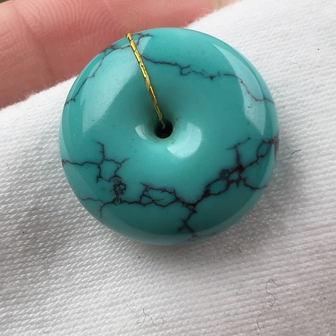 绿松石配饰未镶嵌