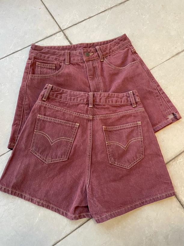 133#复古红高腰A版短裤