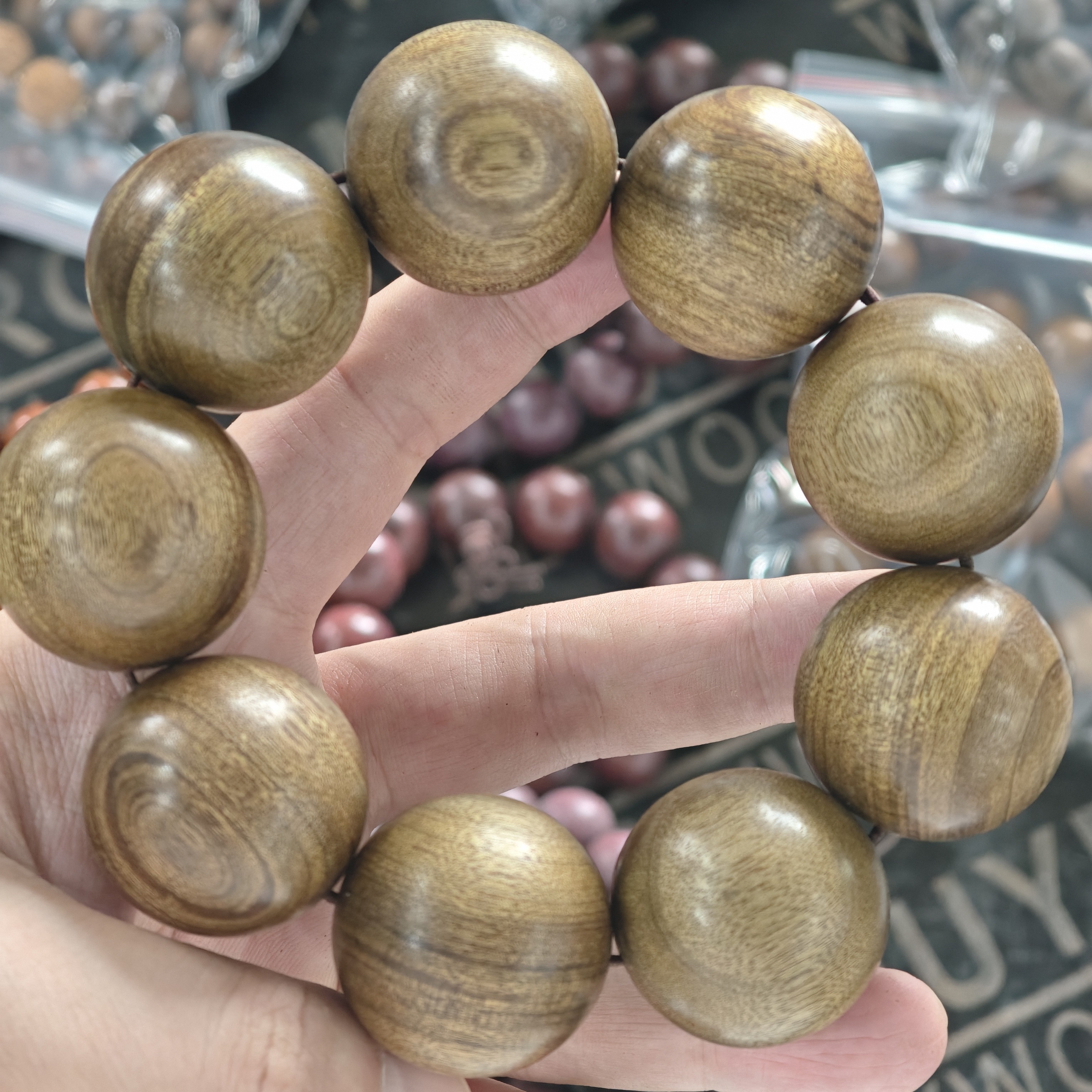 E267 金丝楠3.0cm单圈手串