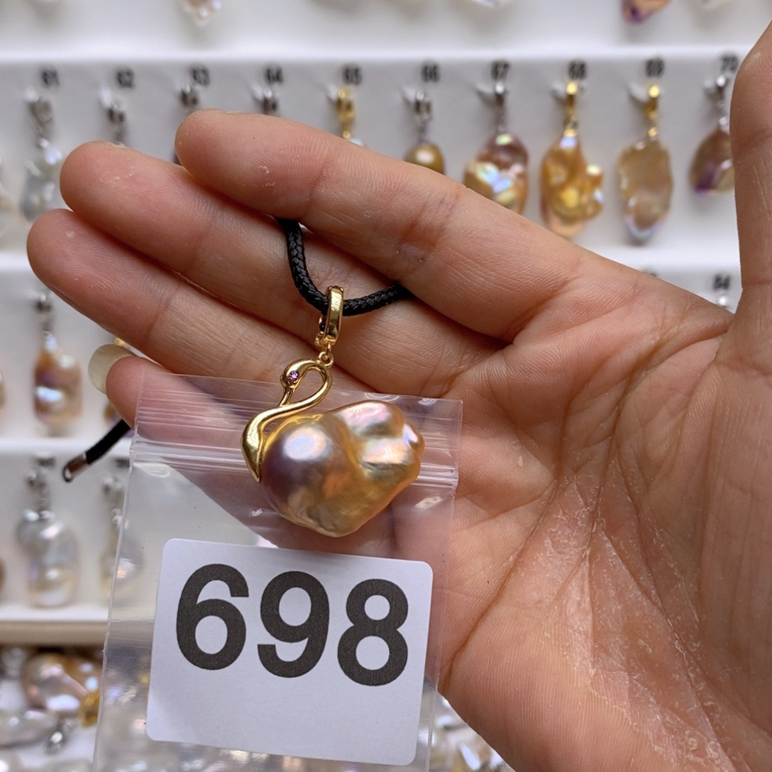 淡水珍珠颈饰银S925镶嵌698