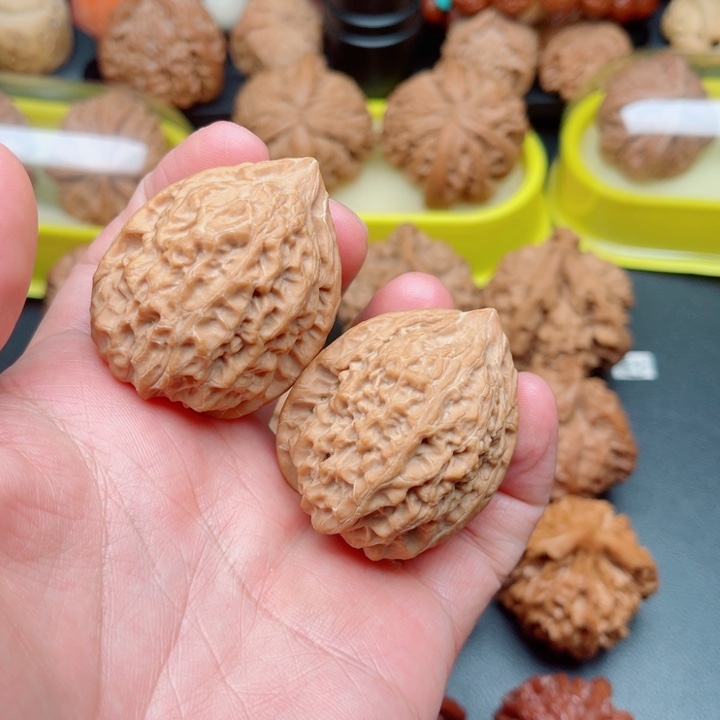 把件文玩核桃沈鸡36×37×43