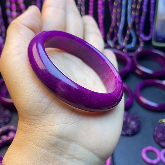 ゎ***て非金属手镯54.8圈口