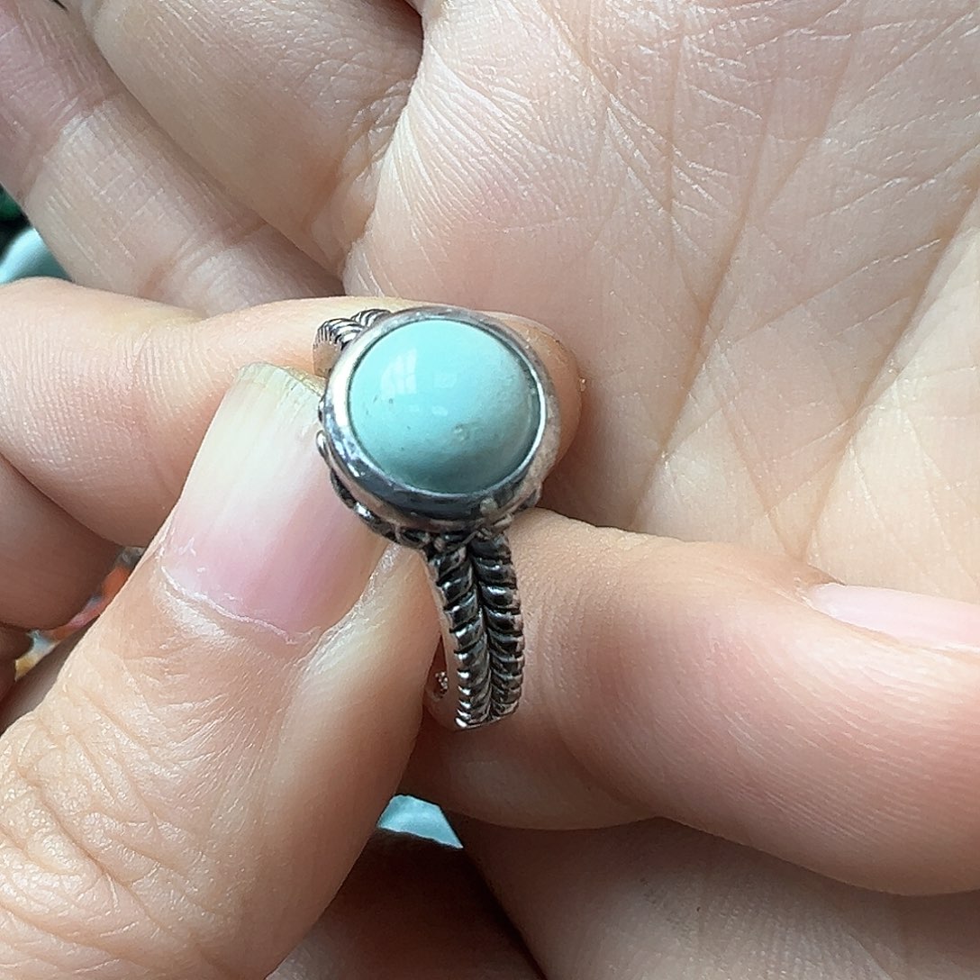 翡翠戒指未镶嵌炸