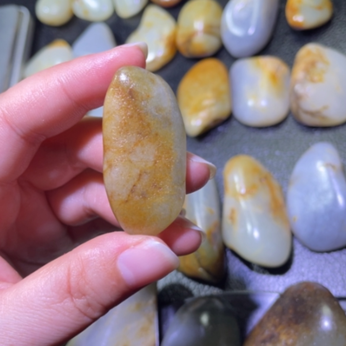 【闪购商品】颈饰未镶嵌和田玉（子料）