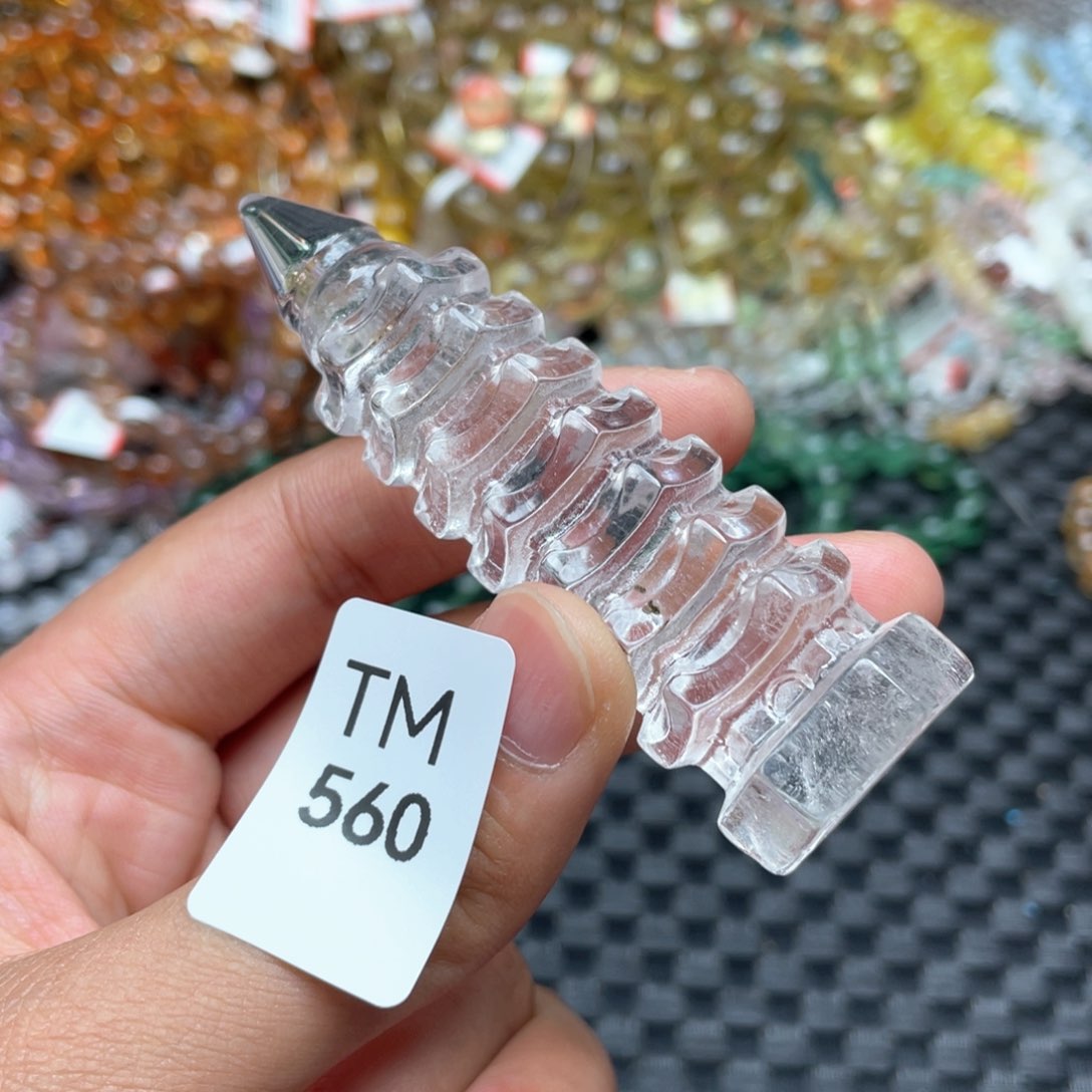 水晶多样性发一只未镶嵌