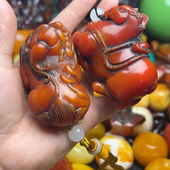 琥珀手串未镶嵌蜜蜡