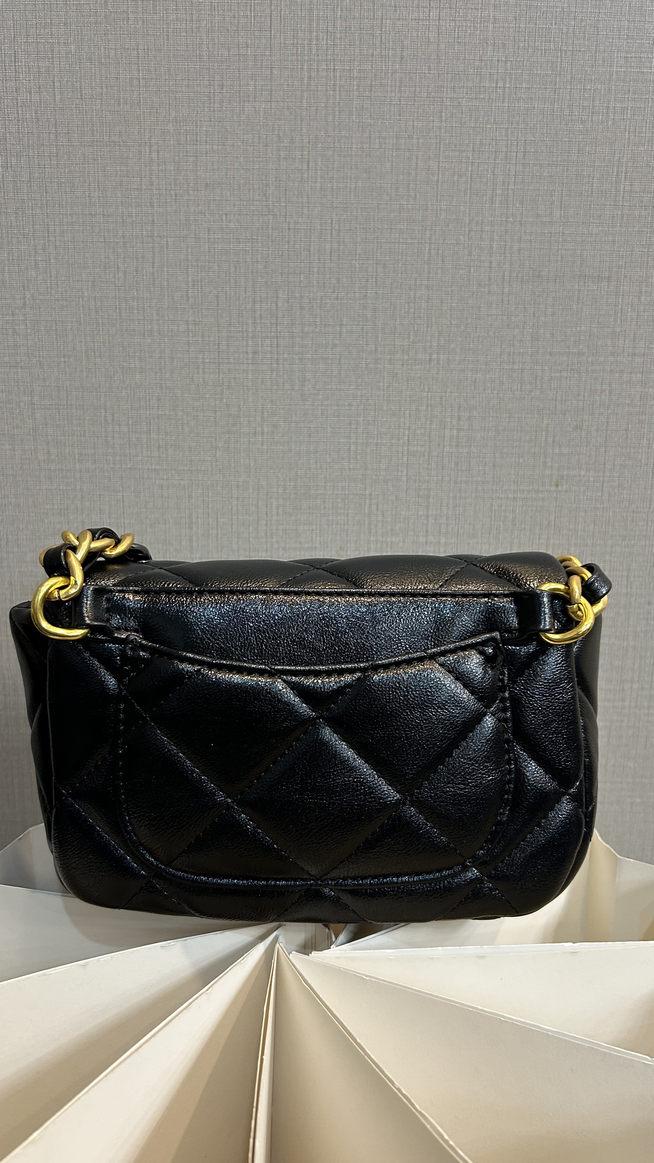 TOLEX2025新款时尚百搭19油三色女包黑色小