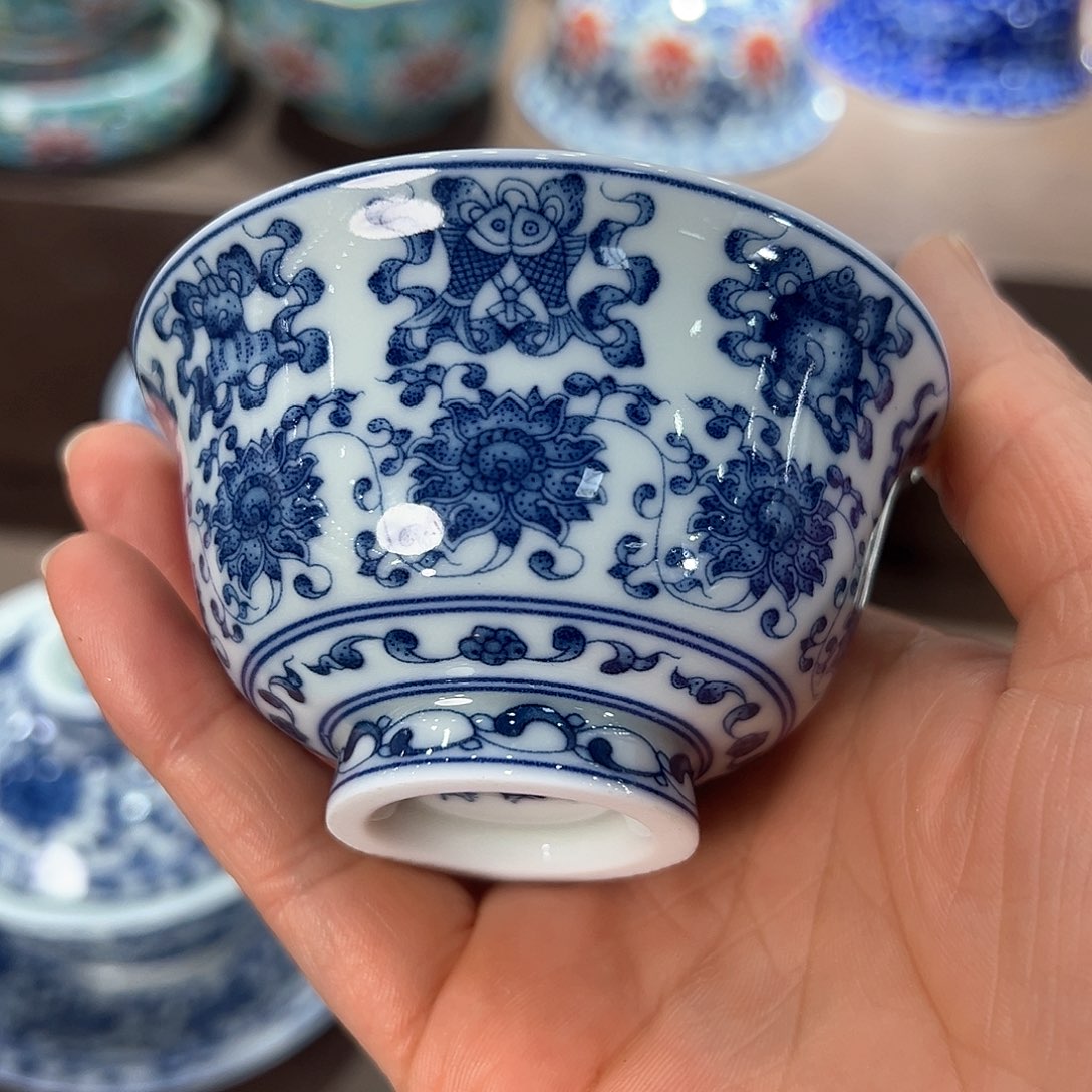 盖碗全场景德镇的早高峰上都是