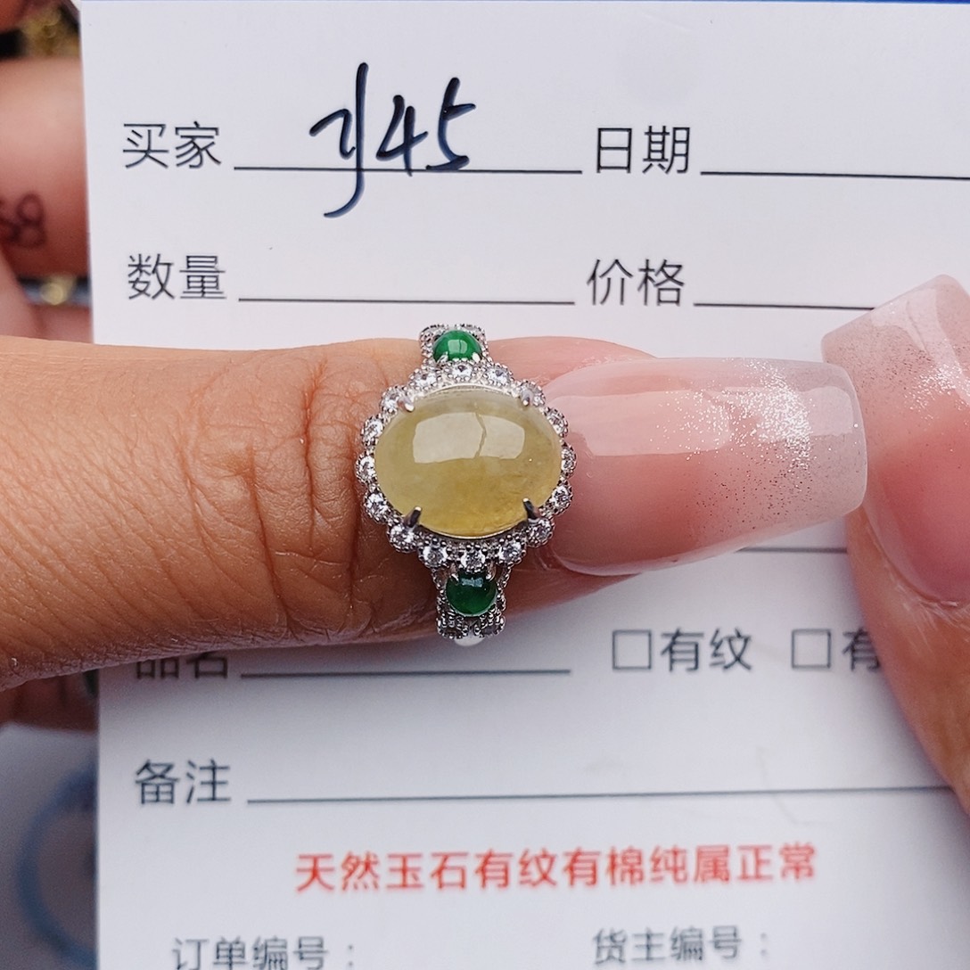 翡翠戒指银S925镶嵌戒指