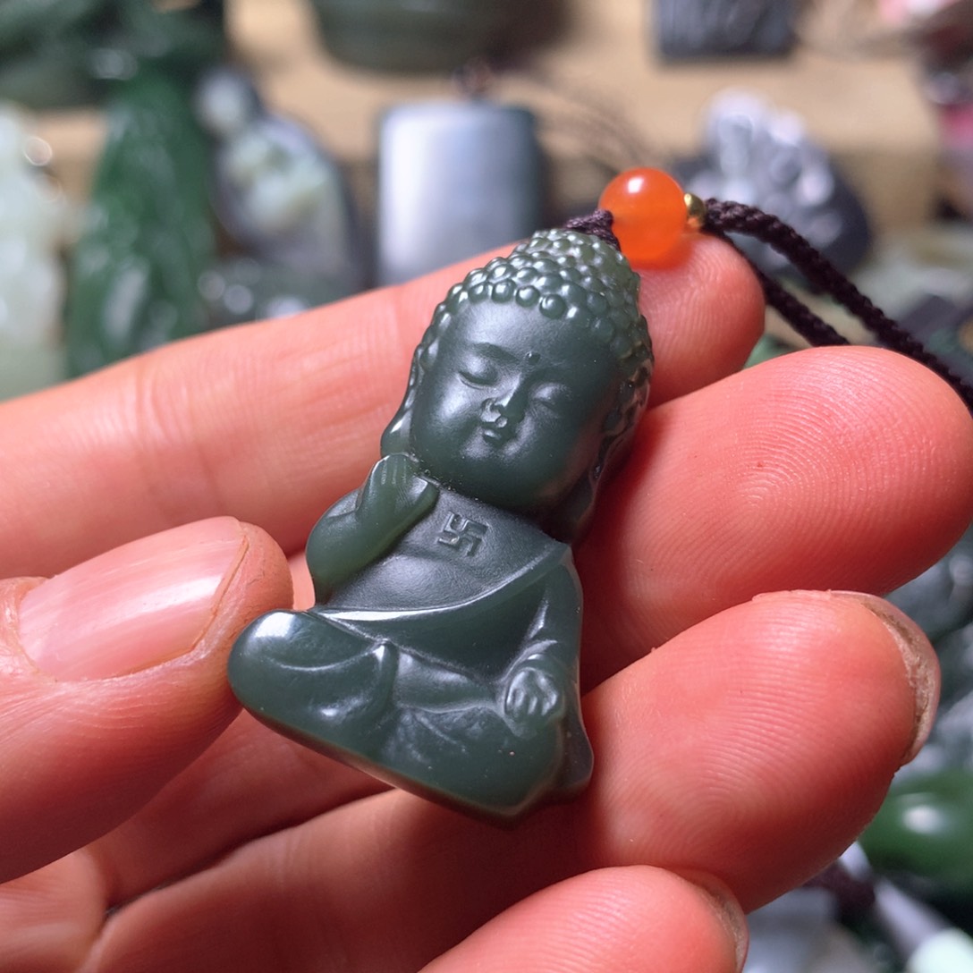 和田玉颈饰未镶嵌