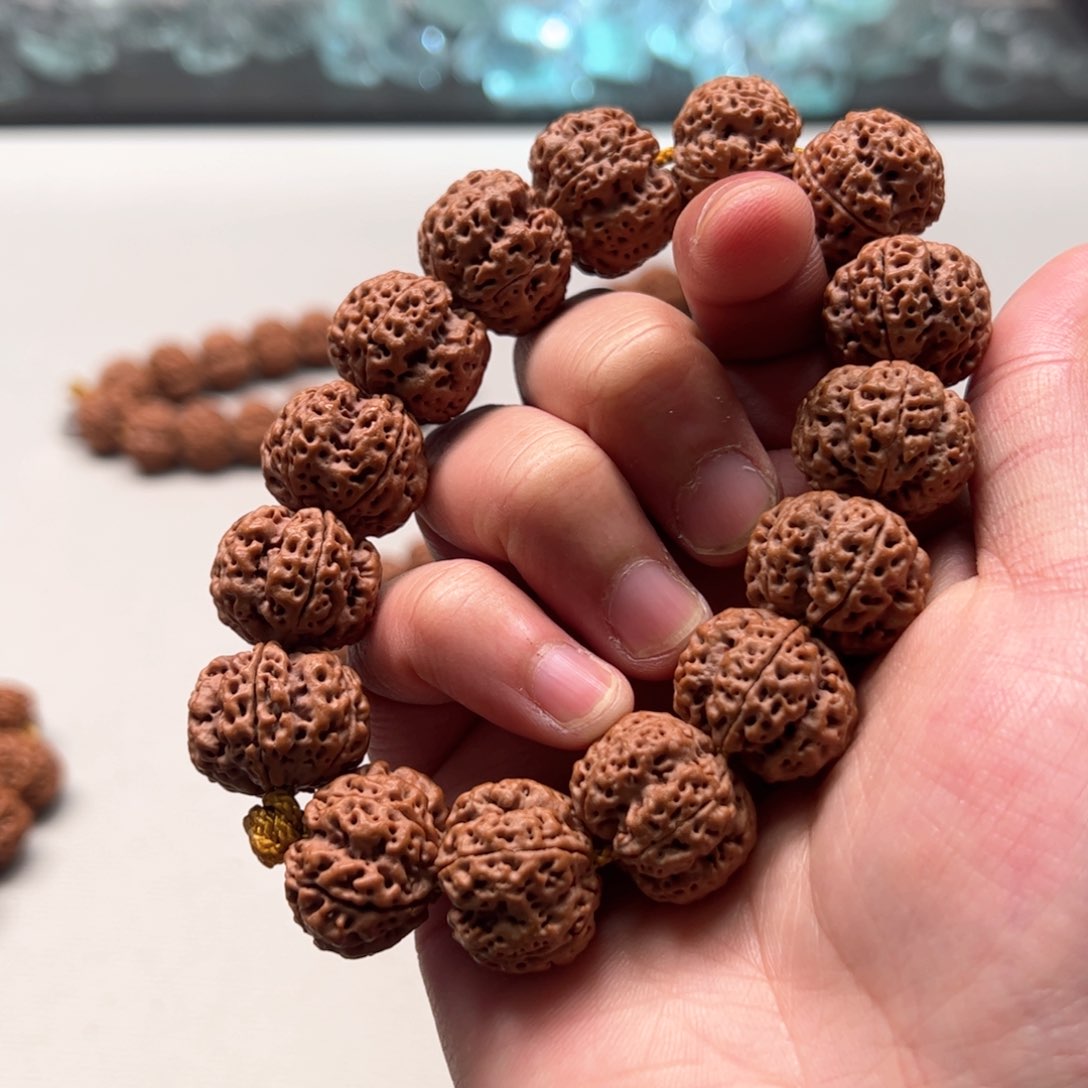 金刚菩提手串邓*等粱梅花