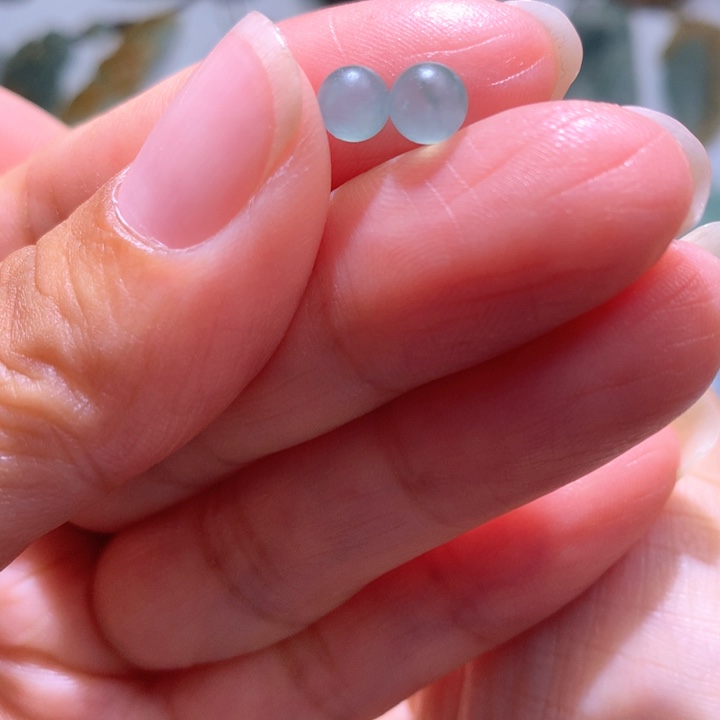 定制翡翠未镶嵌卡5高冰蓝刚圆珠