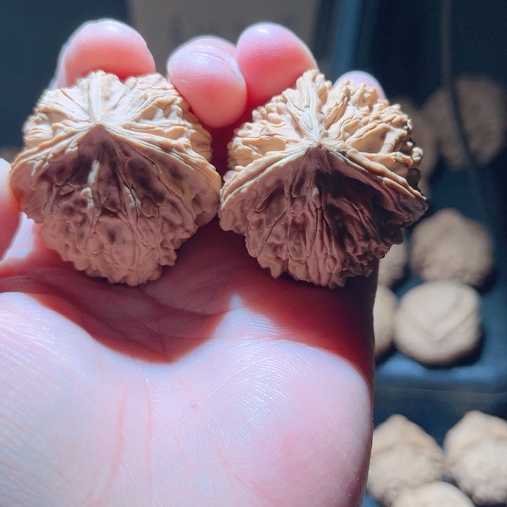 方***5文玩核桃吊坠文玩