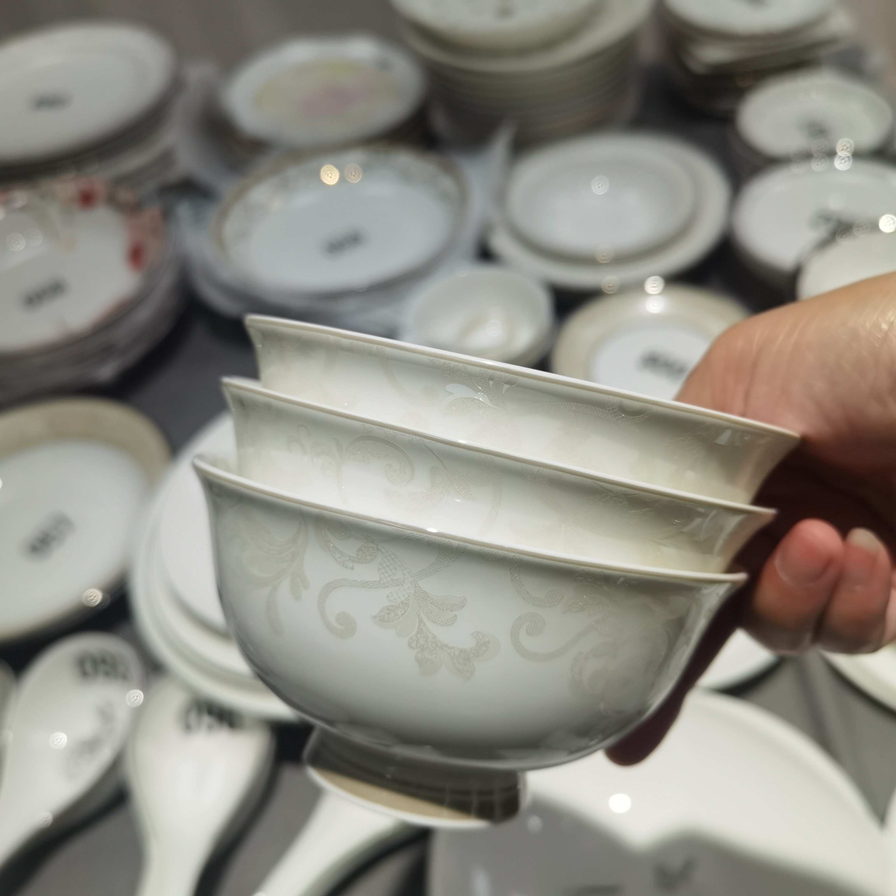 隆达骨瓷维纳斯4.5米饭碗三只装