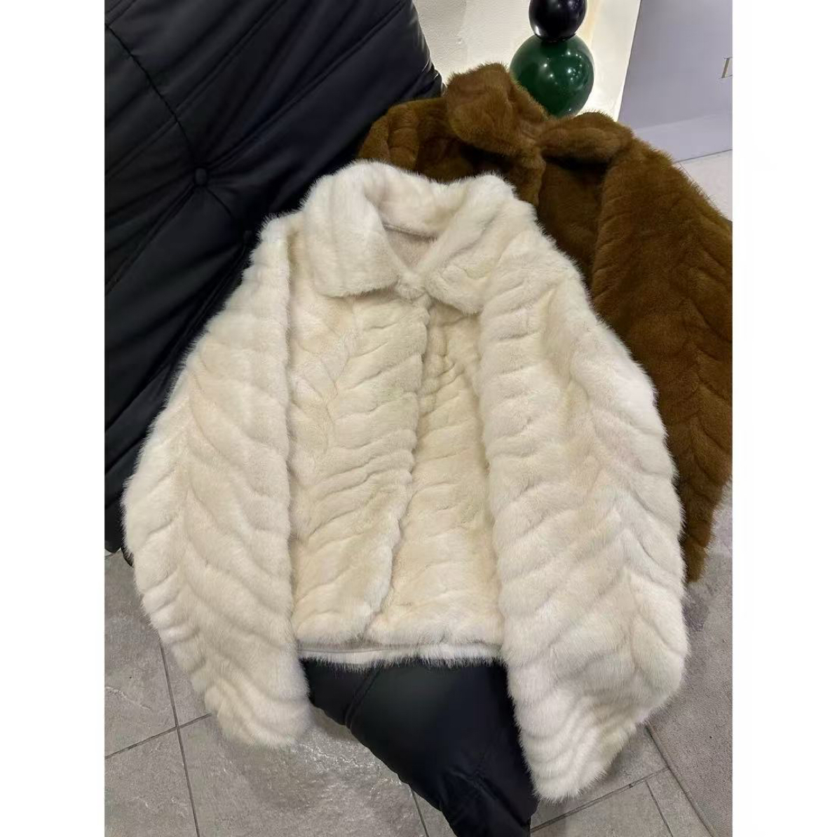 CuiCui-年货款金叶貂毛毛外套仿水貂毛皮毛一体