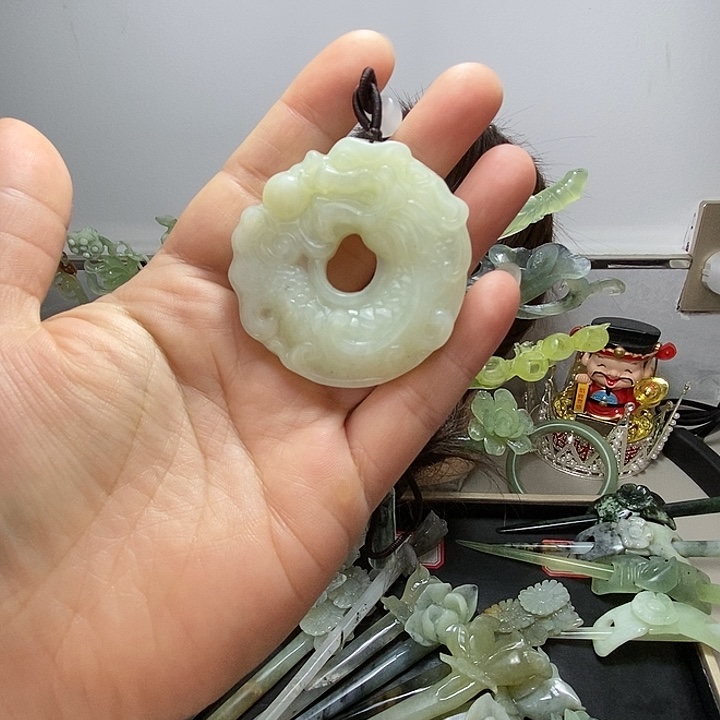 蛇纹石玉合金发饰车挂