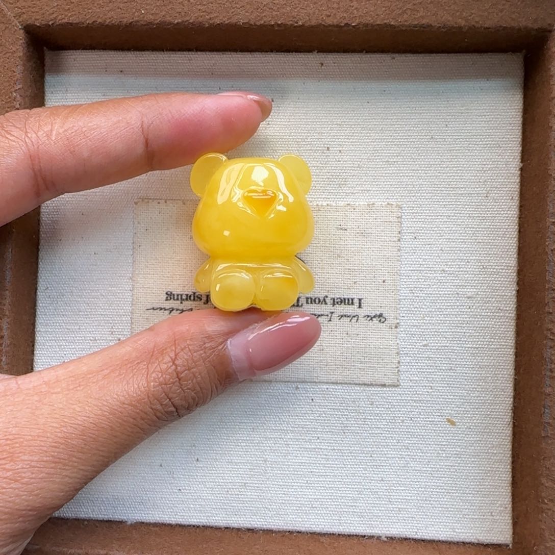 琥珀颈饰未镶嵌琥珀