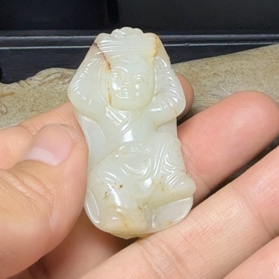 道***和田玉（糖玉）未镶嵌挂件