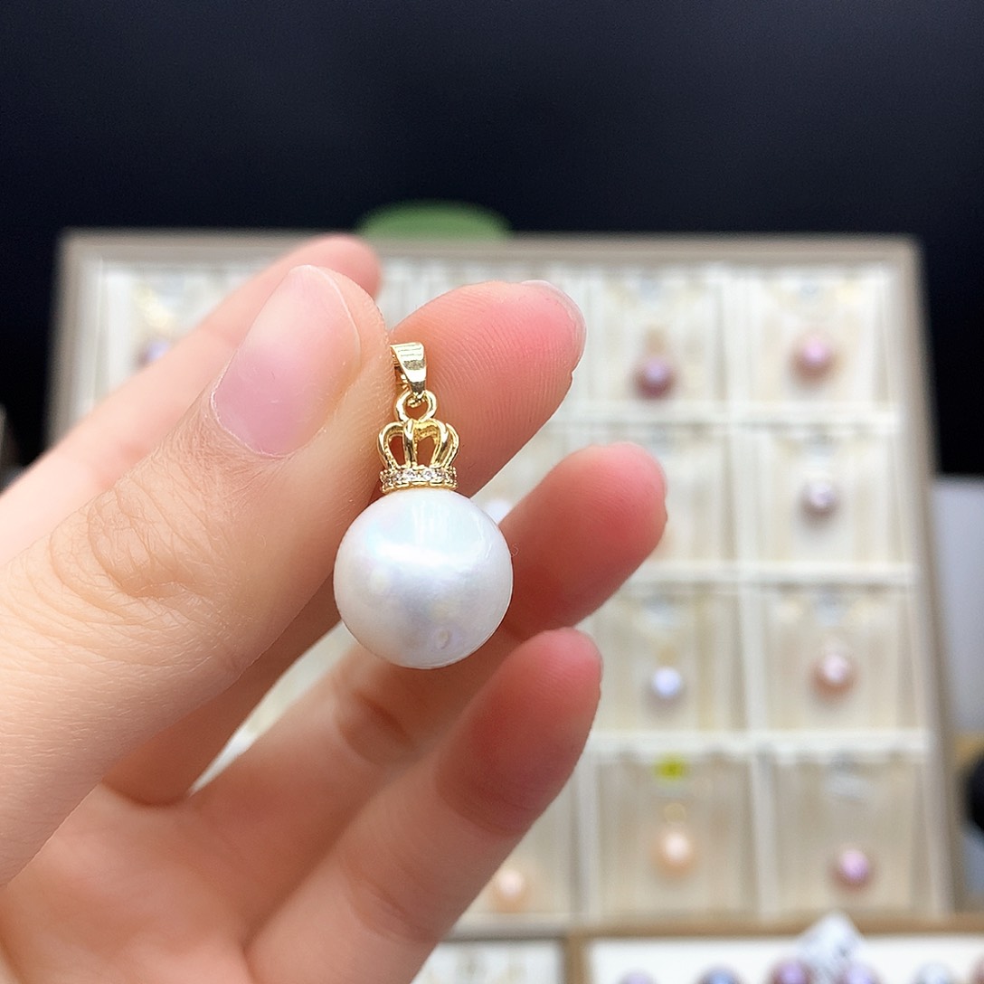 淡水珍珠颈饰合金