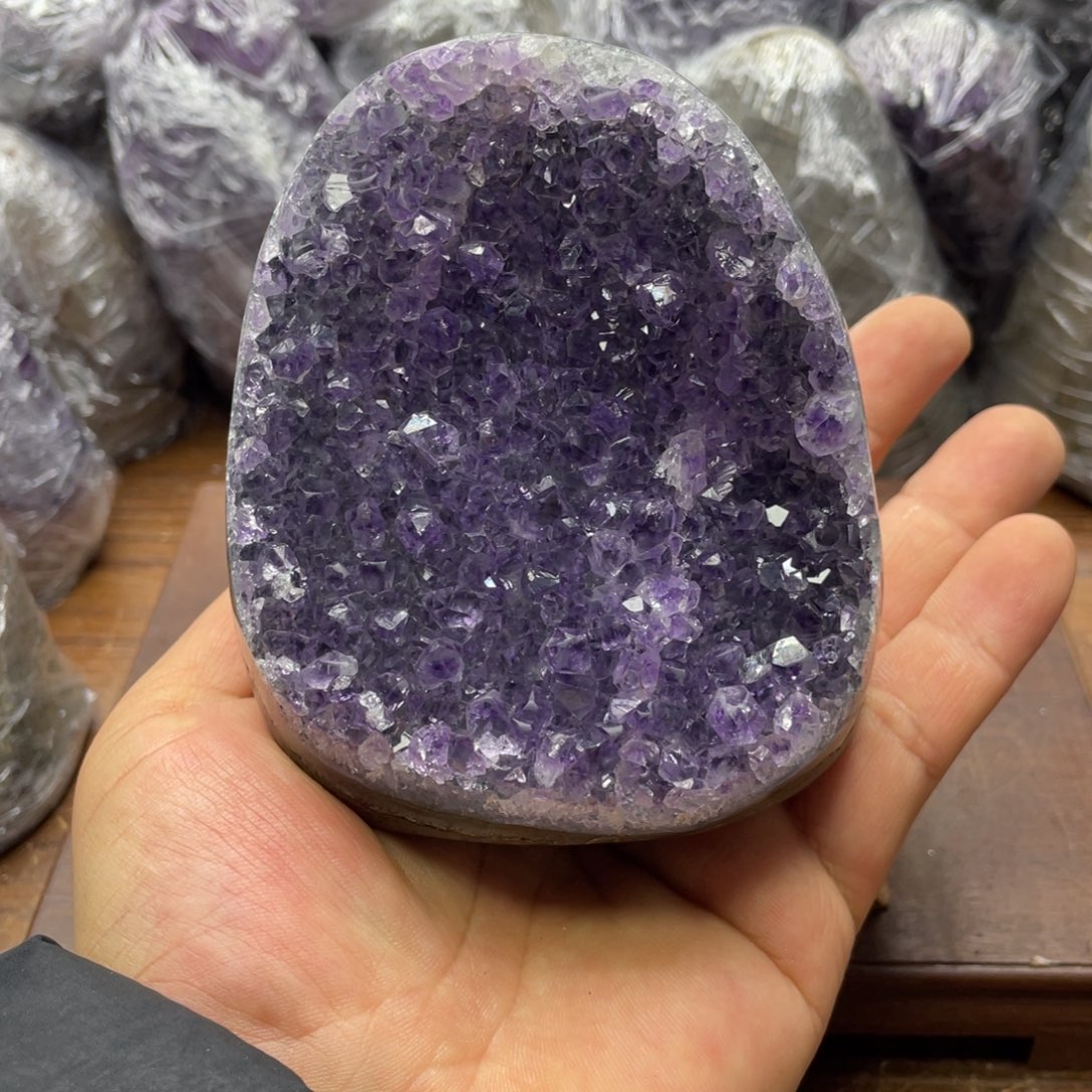 水晶未镶嵌大型摆件（非配饰）