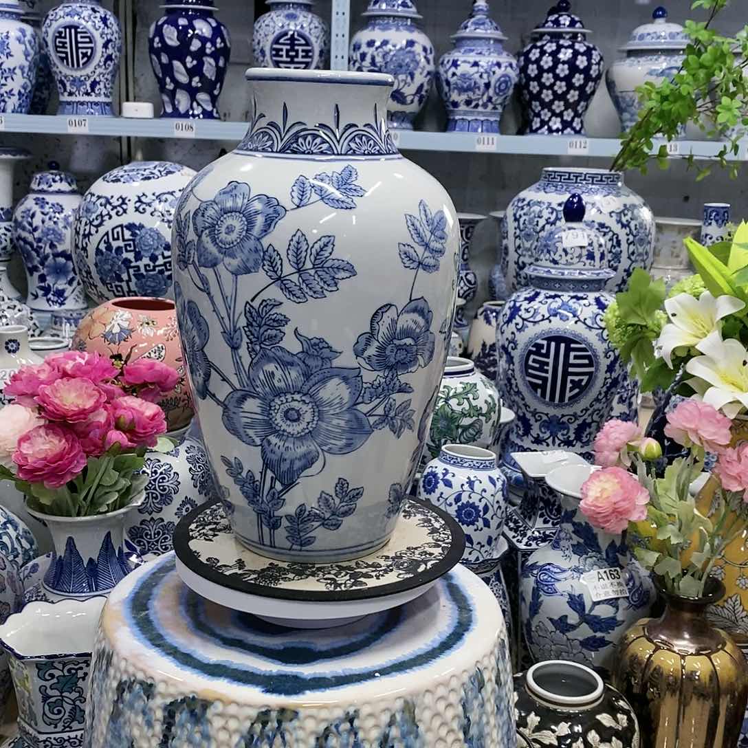 【闪购商品】摆件花瓶瓷器摆件34.8.21………………