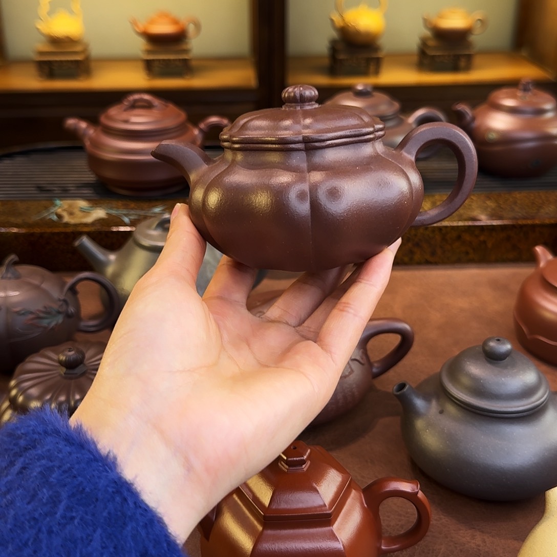 紫砂茶壶大**队葵仿古，底槽清