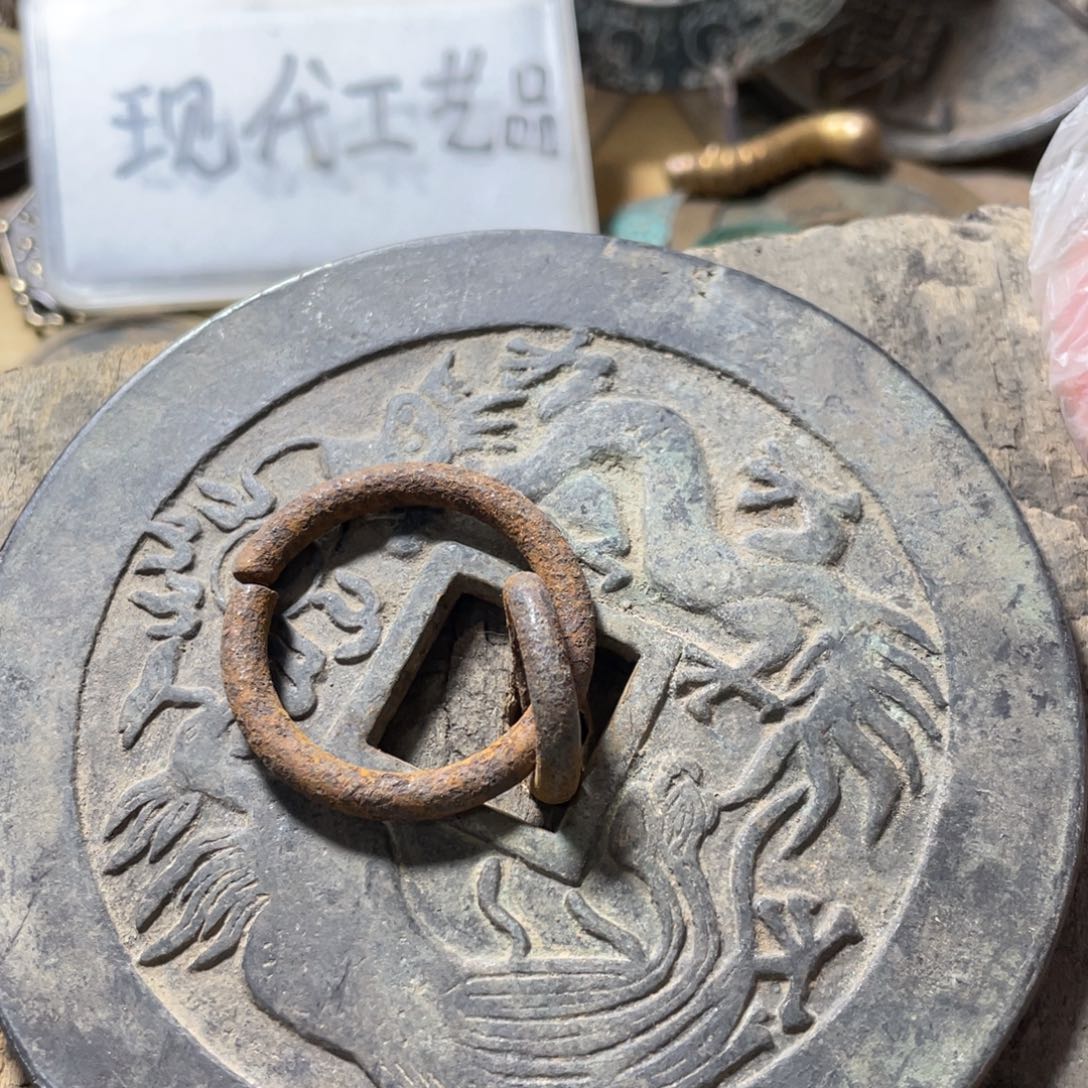 铜现代工艺品学习币