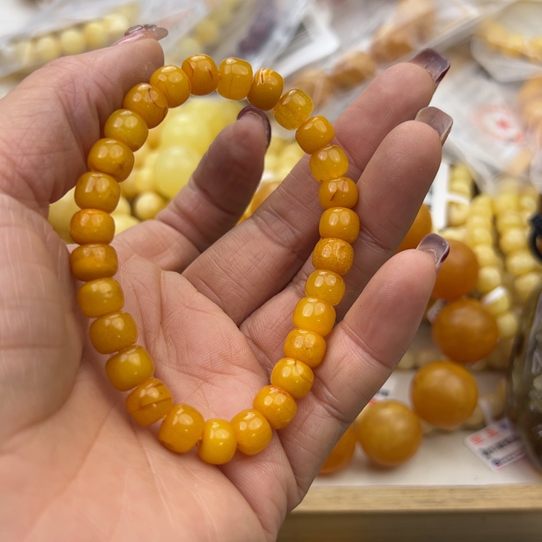 琥珀珠宝奇石未镶嵌