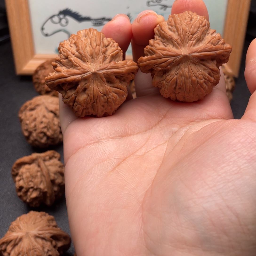 2***4文玩核桃把件42全品磨盘