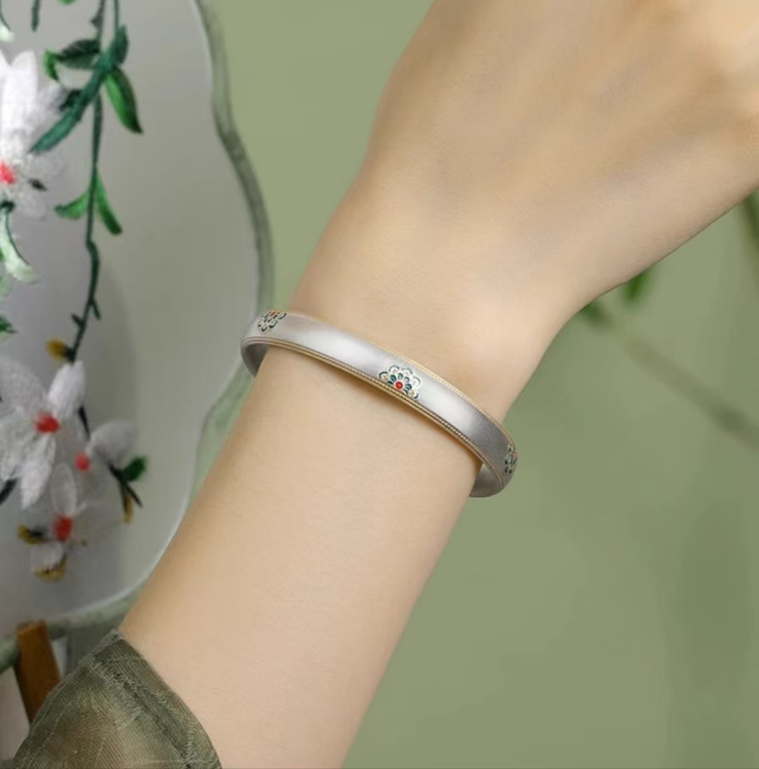 吊坠足银 (41号）25g法郎宝相花手镯