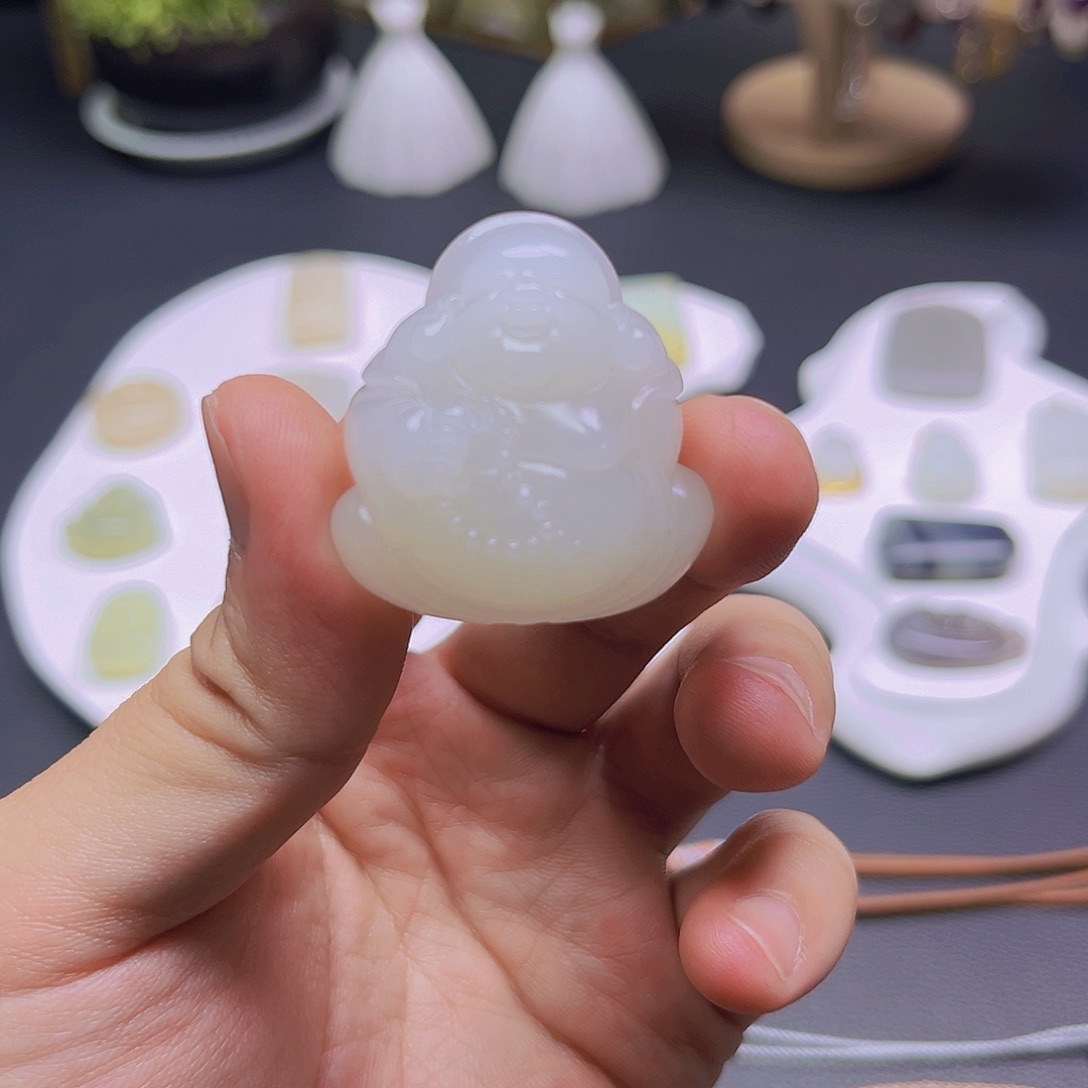 和田玉吊坠(赠链)未镶嵌