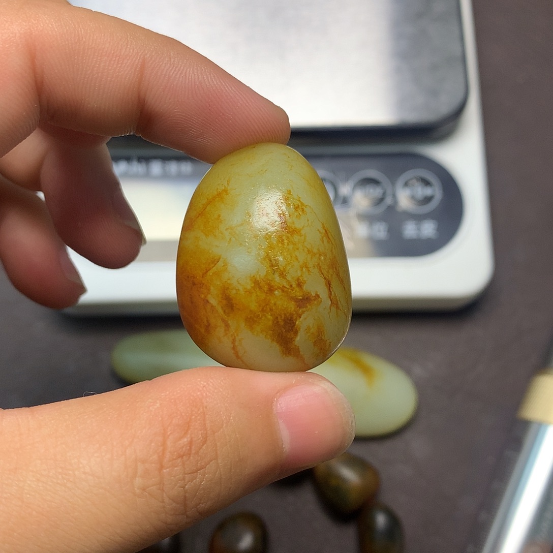 和田玉（糖玉）未镶嵌挂件