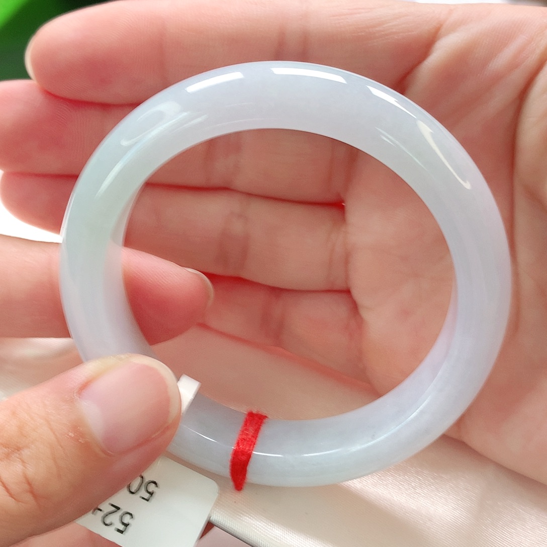 翡翠手镯未镶嵌52正