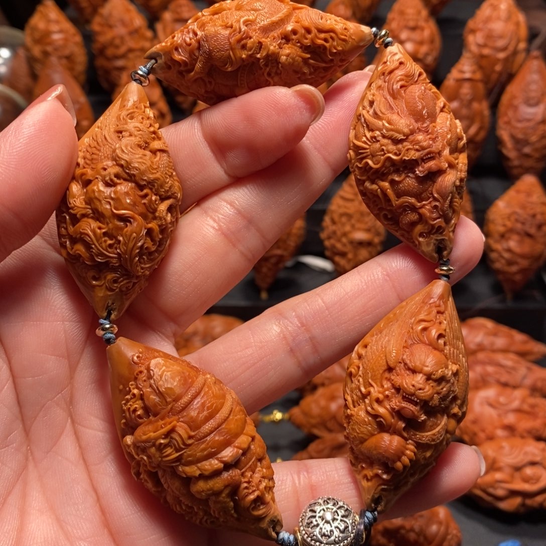 俱***'橄榄核手串/手链五方神兽