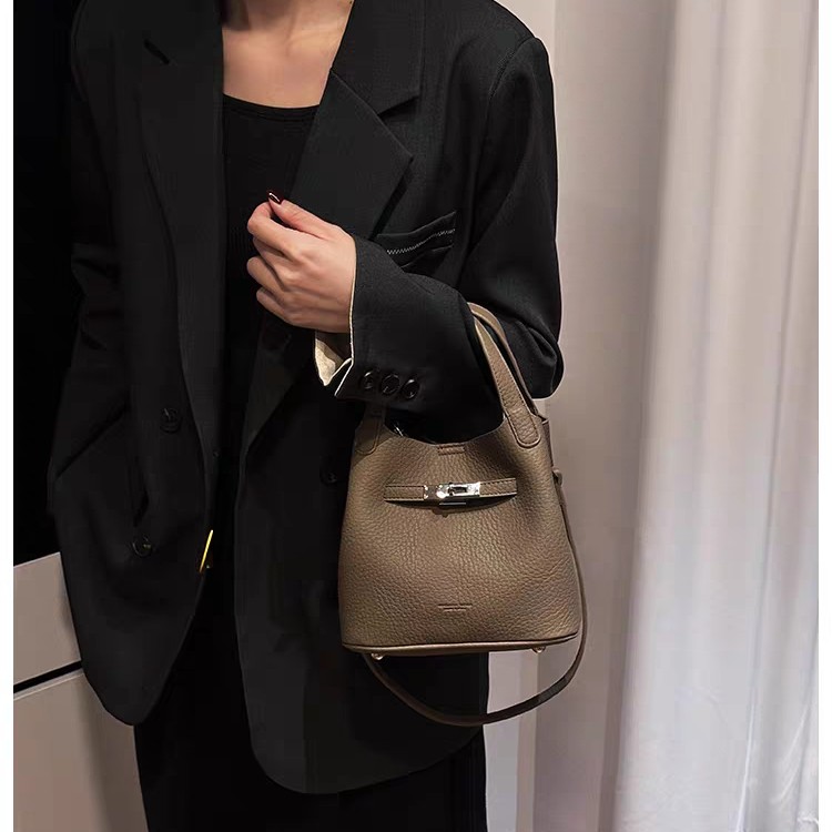 【韩系百搭】高级感菜篮子铂金水桶包洋气百搭单肩斜挎包