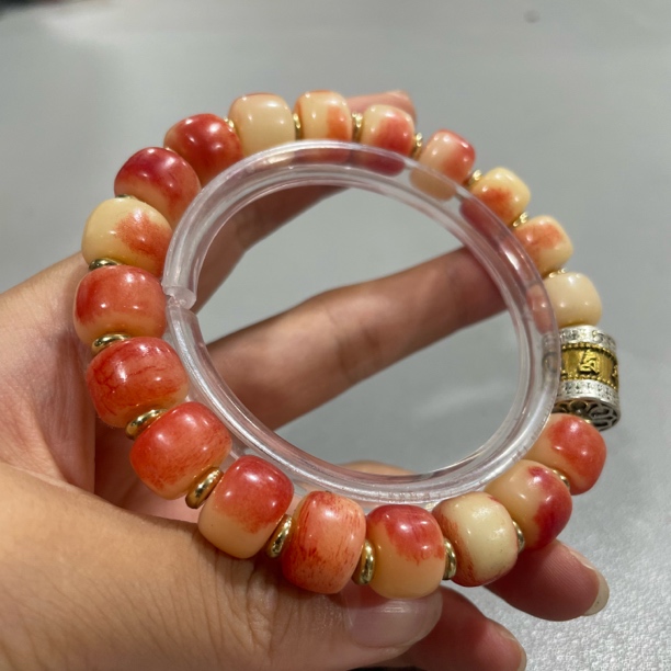 A467半桖 驼骨单圈手串