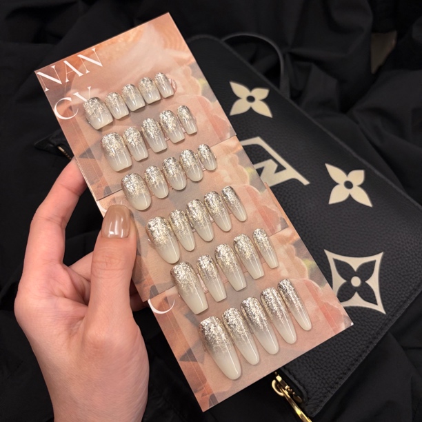 【茵美】-南希-全手工穿戴甲-建构亮片建构美甲贴片