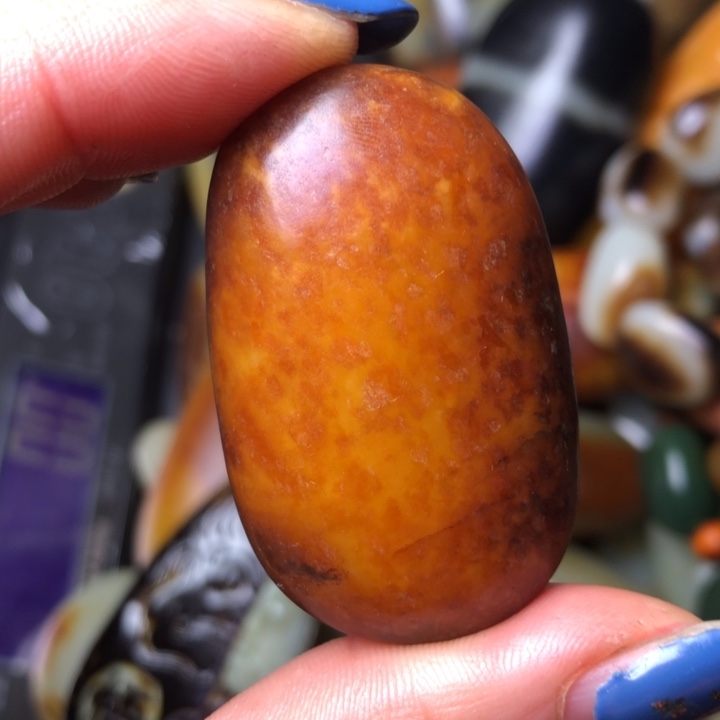 和田玉未镶嵌珠宝奇石