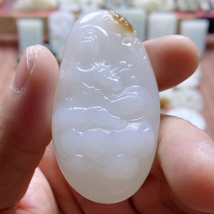 和田玉颈饰未镶嵌