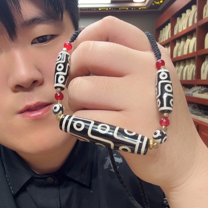 玛瑙/玉髓未镶嵌珠宝奇石