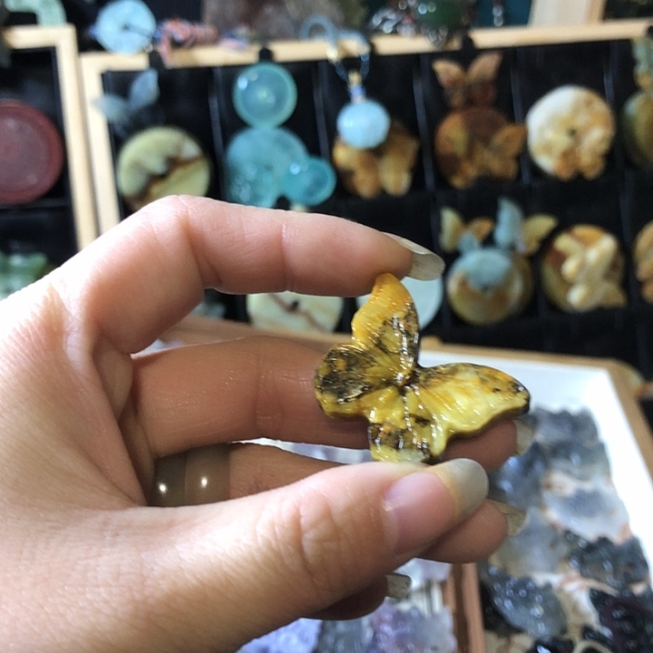 岫玉未镶嵌岫玉挂件