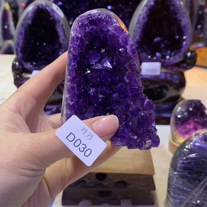 水晶摆件未镶嵌摆件