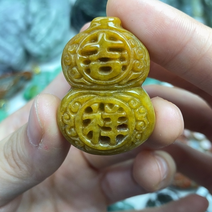 颈饰未镶嵌翡翠吊坠