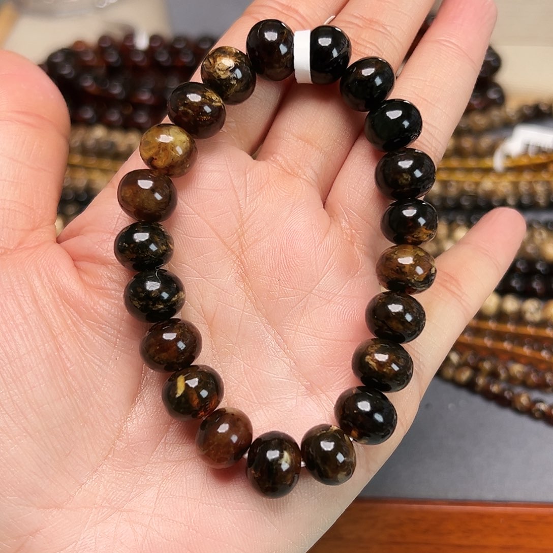 琥珀未镶嵌裸石抚顺琥珀十一10340