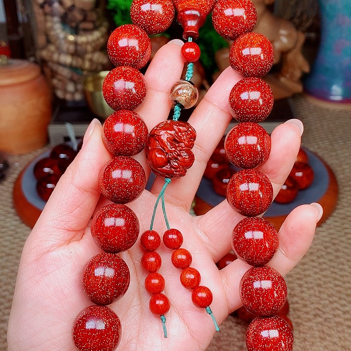 檀香紫檀（小叶紫檀）桃1.8红手持