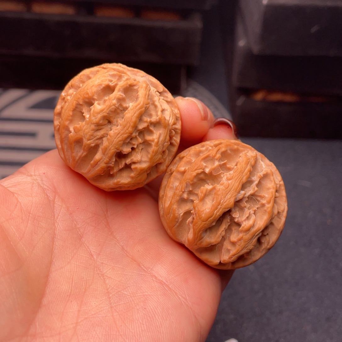 文玩核桃吊坠秦岭核桃18