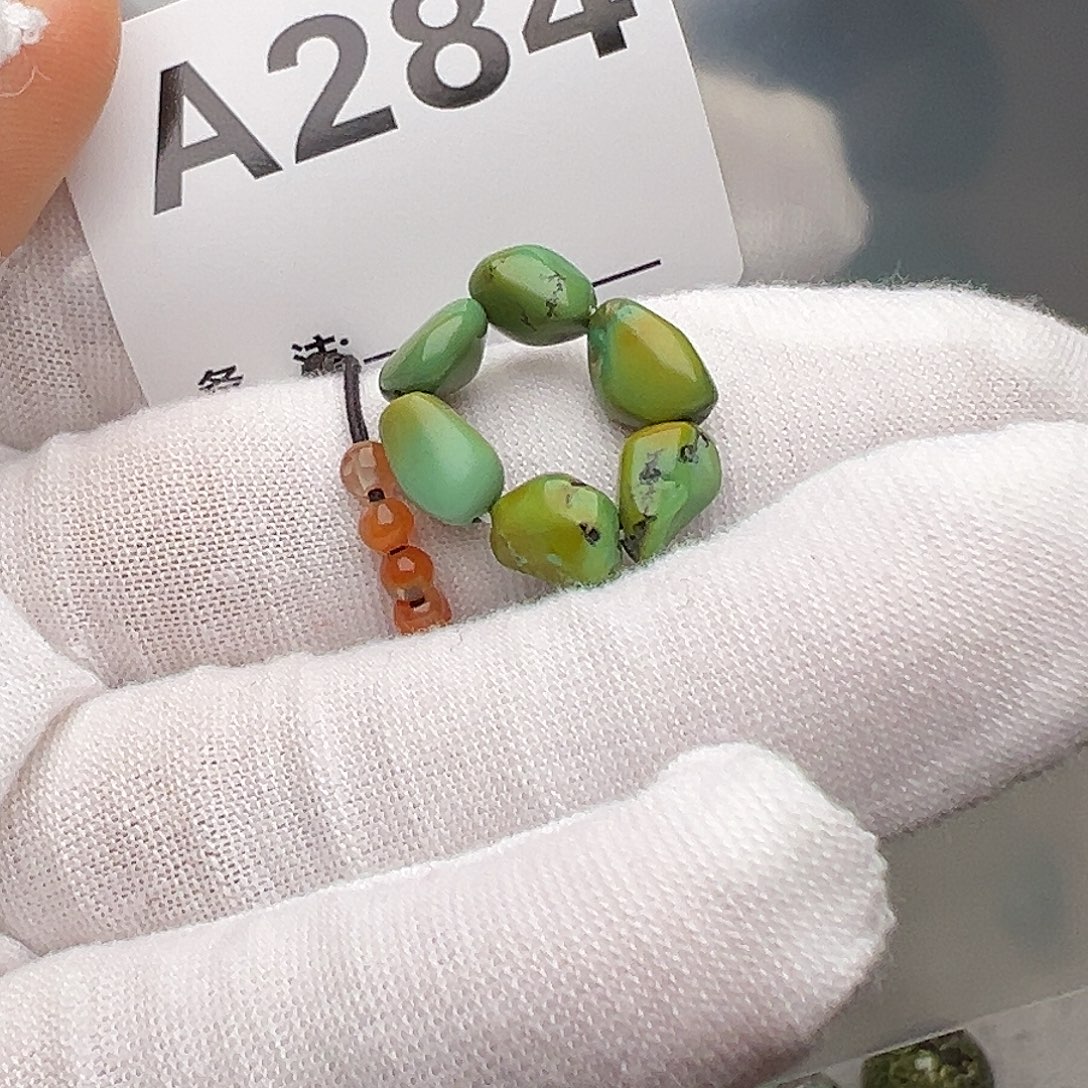 南红玛瑙未镶嵌珠宝奇石